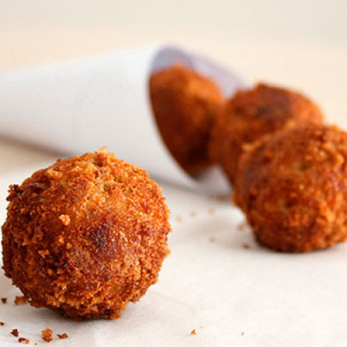 5.Bola de pollo